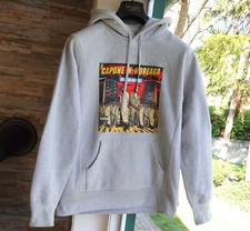 SUPREME SWEATER M logo