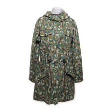Blutsgeschwister, Parka