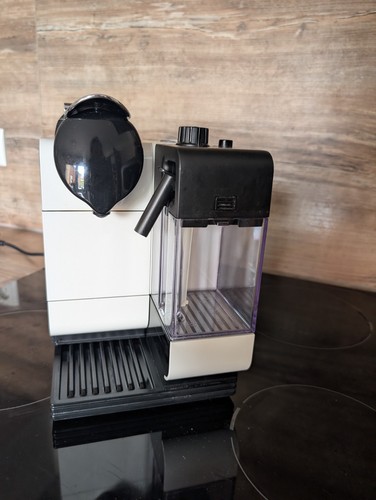 Nespresso delonghi lattissima - nespresso,