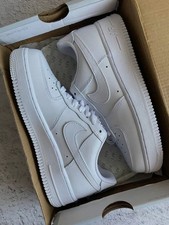 NEU Nike Air Force 1 weiß 40