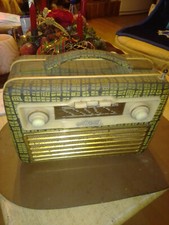 AKKORD - RADIO  " Pinguin U 57 "  Kofferröhrenradio