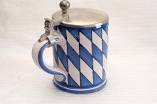 Bierkrug mit Zinndeckel |