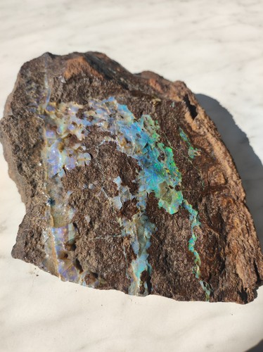 Opal aus queensland auf - opal,