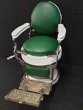 Antiker barber chair Friseurstuhl Koken Barbershop Tattoo Vintage Retro Barbier