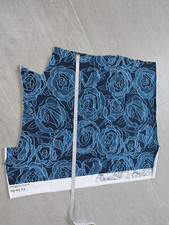 Stoffrest Jersey Rosen 65 cm Länge x 61 cm Breite +Rest