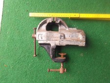 Tischschraubstock  ca. 7,3 cm Backenbreite Schraubstock gemarkt