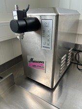 Sahneautomat Mussana Typ Lady 6 Liter Bj 2015, wenig in Gebrauch