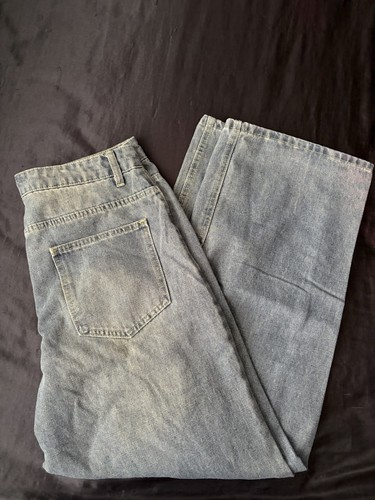 Baggy jeans