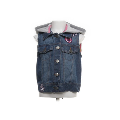 Store twenty one - store,