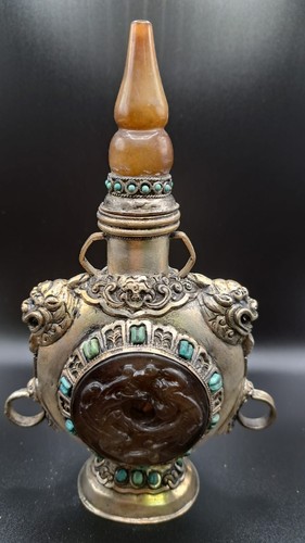 Versilbert aus alte jade