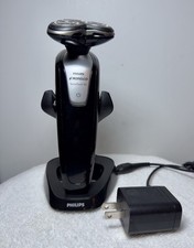 Philips NORELCO SensoTouch 3D