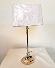 Hochwertige Tischleuchte von