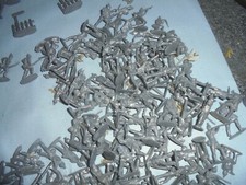 36026 2,6kg Alte Bleisoldaten  Kaiserzeit plastisch 4cm antik unbemalt