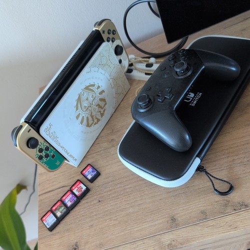 Nintendo switch oled - nintendo,