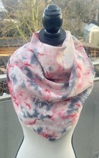 Seidenschal Dreieckstuch aus Seide Handarbeit  90x90