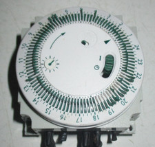 Zeitschaltuhr Fronttafeleinbau Modul 230V 16A Timer Relais analog