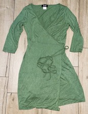 Sehr schönes grünes