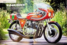 Motorrad Classic 2465) Honda CB 750 Four Seeley 836 in einer in einer seltenen V