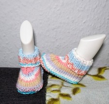 1 Paar gestrickte Schuhe