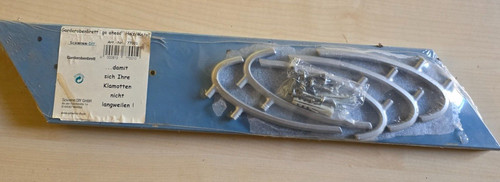 Garderobe mit 5 haken - x,