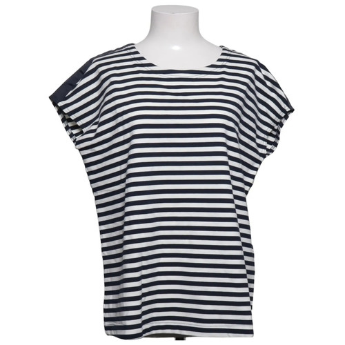 Brigitte von boch - von, t-shirt
