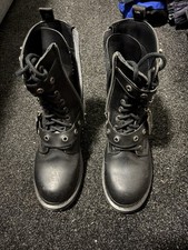 Schwarze Stiefel Im Gothic