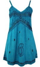 Besticktes indisches Kleid