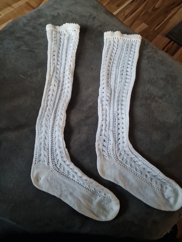 Gestrickte kniestrümpfe - ,