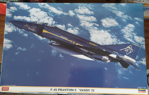 Hasegawa blue angels f - blue, f-4s