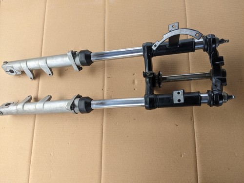 Gabel moto guzzi v65 - guzzi, lario