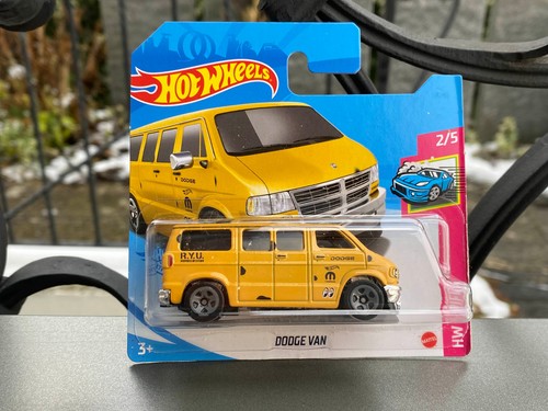 Hot wheels dodge van - dodge,