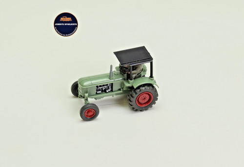 Wiking traktor - h0,, 1:87
