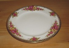 Winterling Röslau Bavaria, 1 Kuchen, Frühstücksteller, Rosendekor, Goldrand