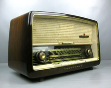 altes Röhrenradio NORDMENDE