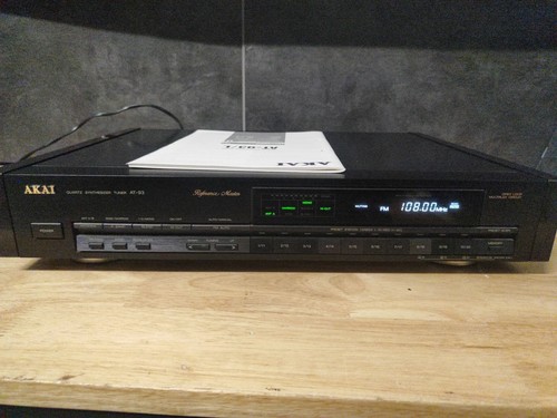 Akai high end quartz - at,