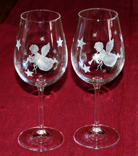 2 schöne Weingläser mit