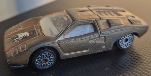 Lamborghini countach golden - lamborghini,