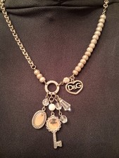 D&G Dolce & Gabbana  ROMANTIC Damen Halskette Collier Edelstahl Grau Charms 