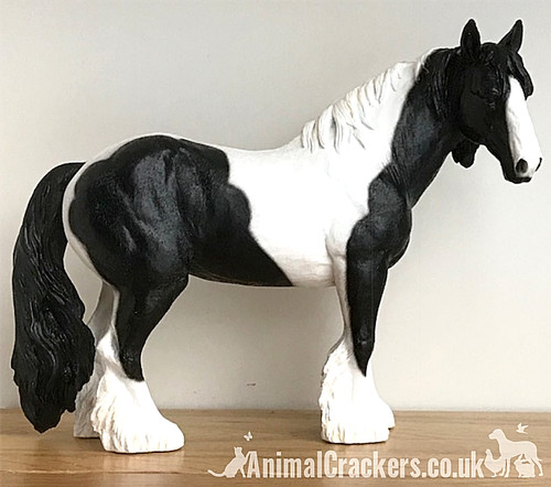 Black white horse cob - black, &