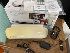 Silhouette Portrait White