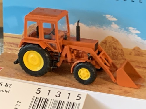 Belarus mts mit schaufel 87 - mts, 1:87