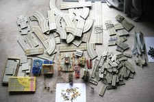 Faller Autobahn*Ampelanlage*Weichen*Kreuzungen*Schalter*Gehwegplatten*u.a.