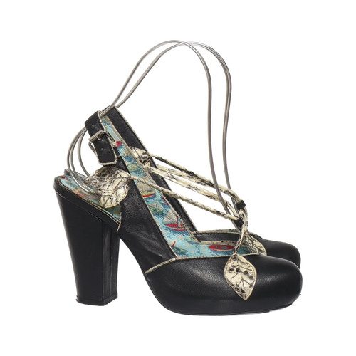 Miss fire high - high, heels