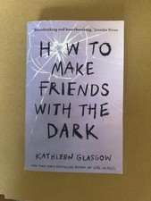 How to Make Friends with the Dark: Jugendroman über... | Buch | Zustand sehr gut