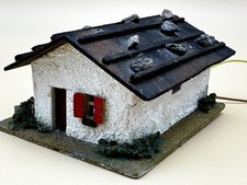 Faller 296 H0 Haus mit Beleuchtung alpines Modellhäuschen Spur H0 Holzsockel