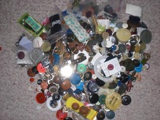 Konvolut DDR Knöpfe aus