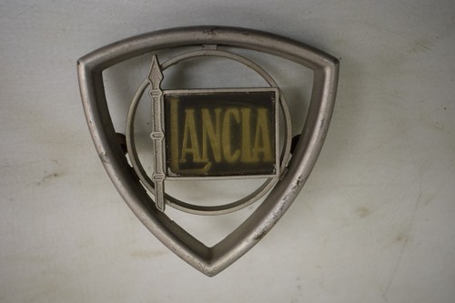 Emblem lancia fulvia coupe 3 - emblem,