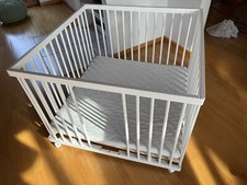 Baby Laufstall / Laufgitter mit Matratze 1x1m (FabiMax)