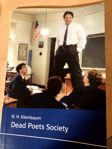 Dead poets society - dead,
