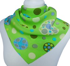 hochwertiges Damen Seidentuch Halstuch Nickituch Punkte dots grün Tuch 1396